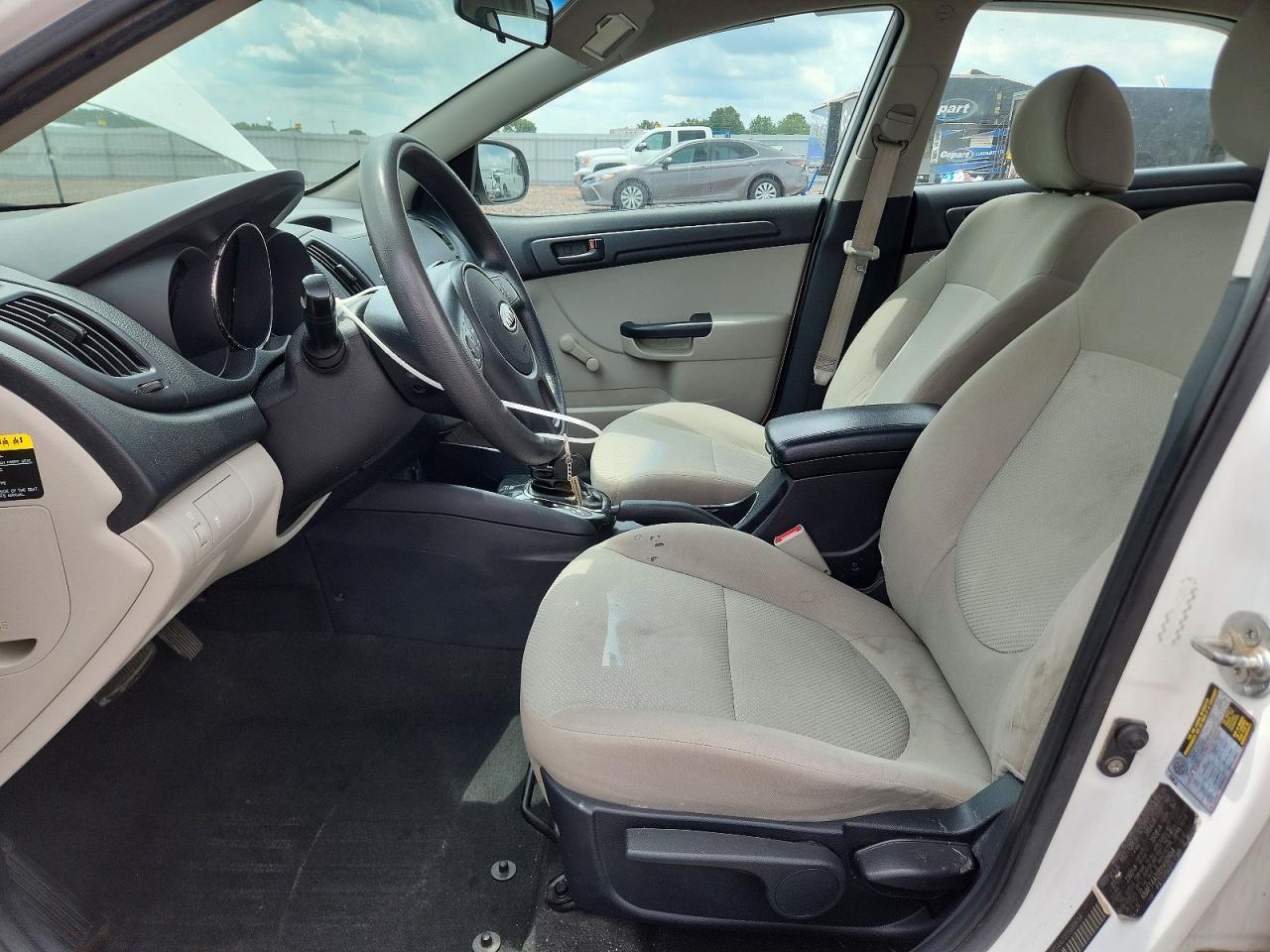 2013 KIA FORTE