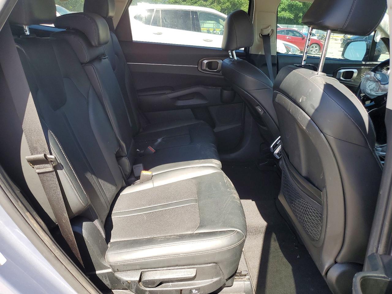 2021 KIA SORENTO