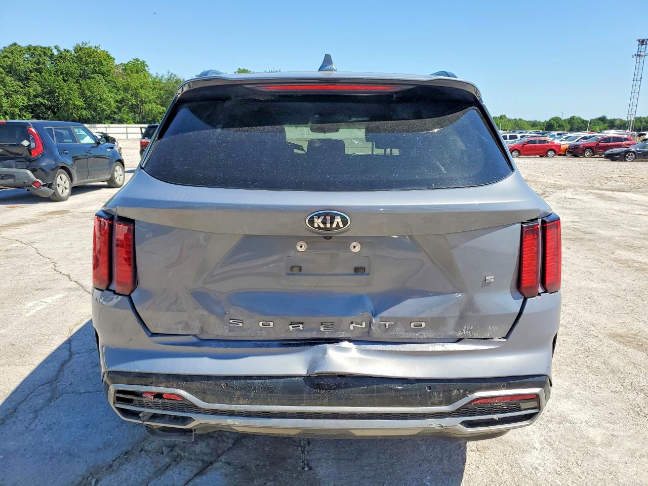 2021 KIA SORENTO