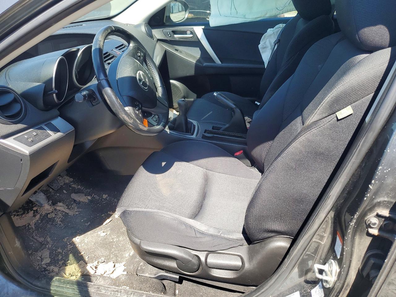 2010 MAZDA MAZDA3