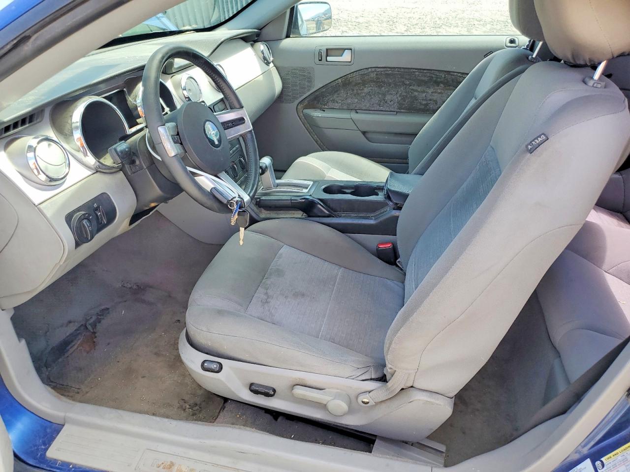2006 FORD MUSTANG