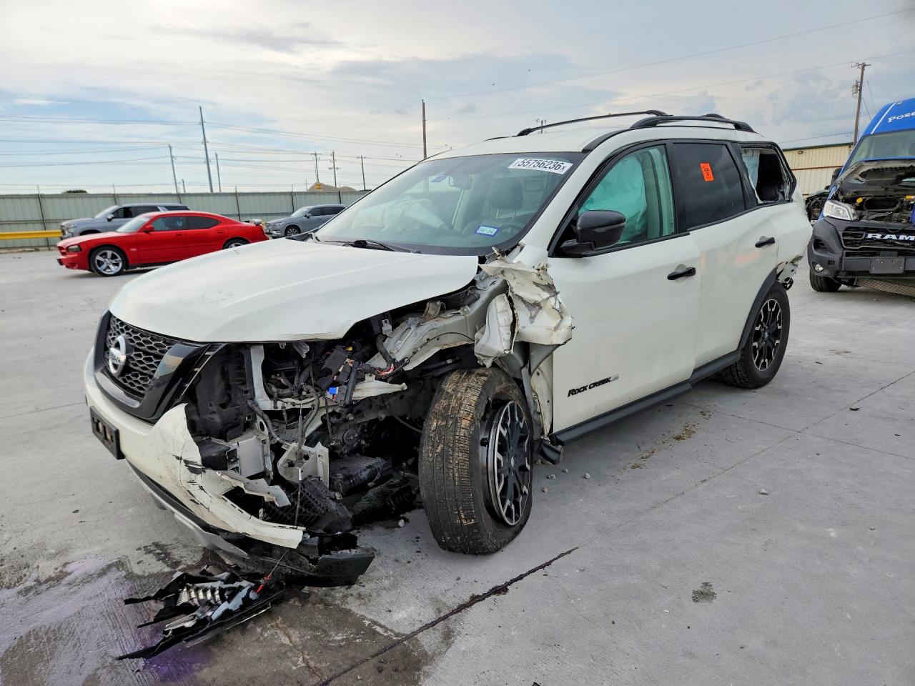 2019 NISSAN PATHFINDER