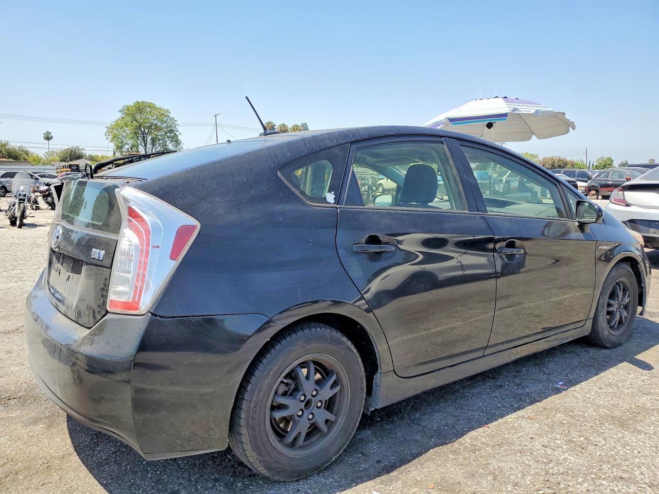 2014 TOYOTA PRIUS