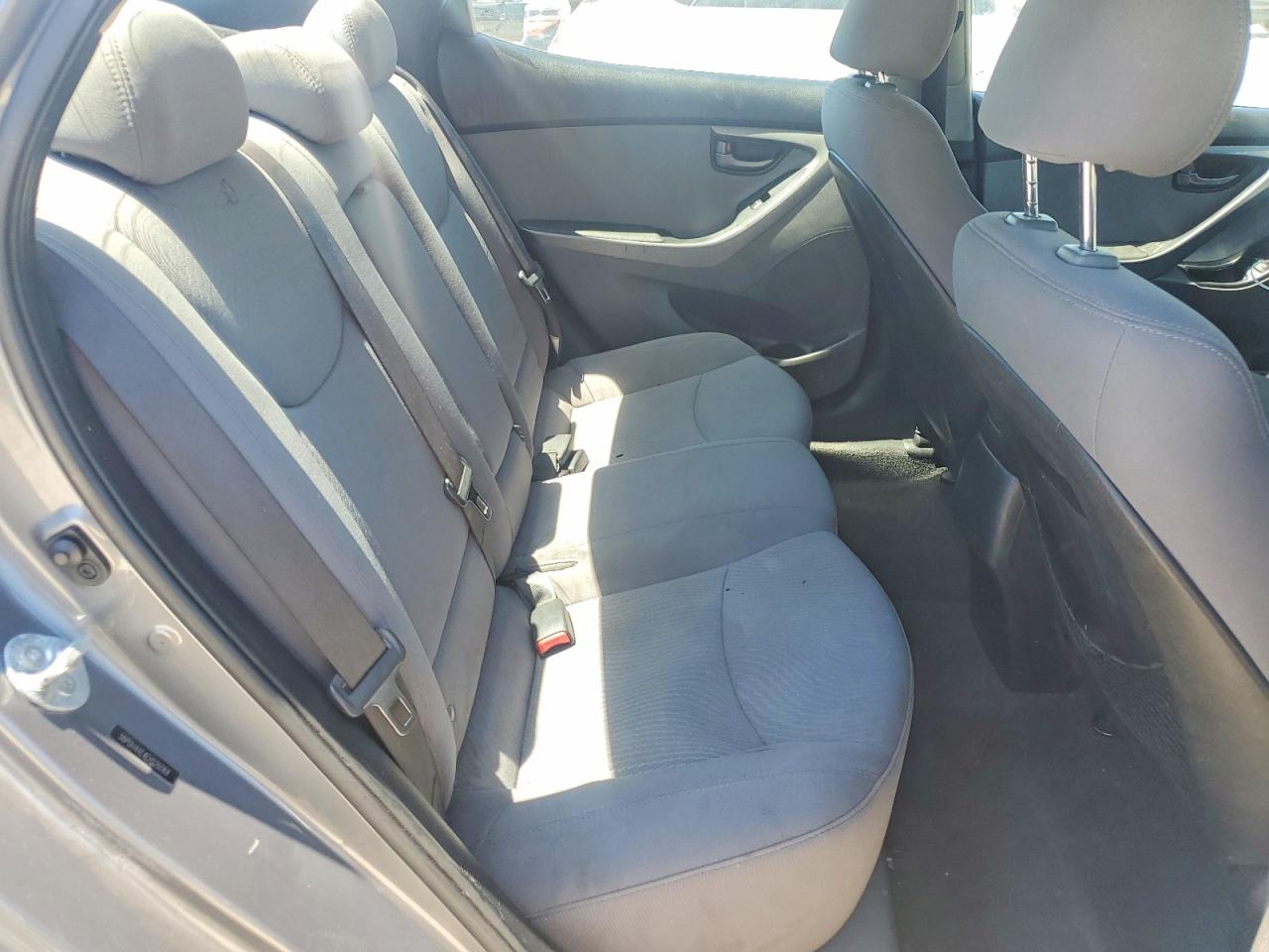 2014 HYUNDAI ELANTRA