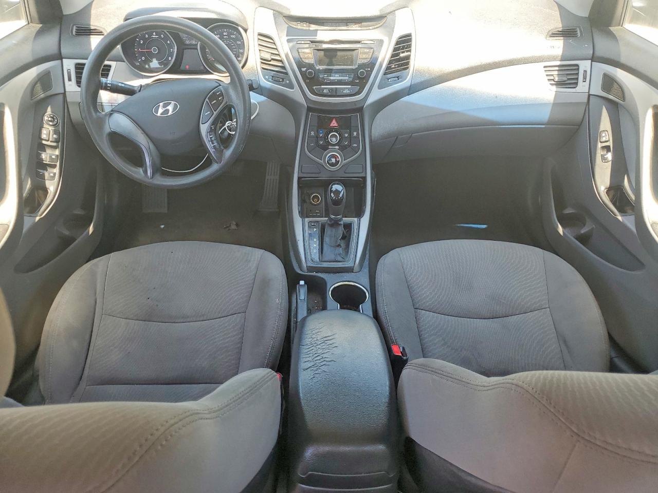 2014 HYUNDAI ELANTRA