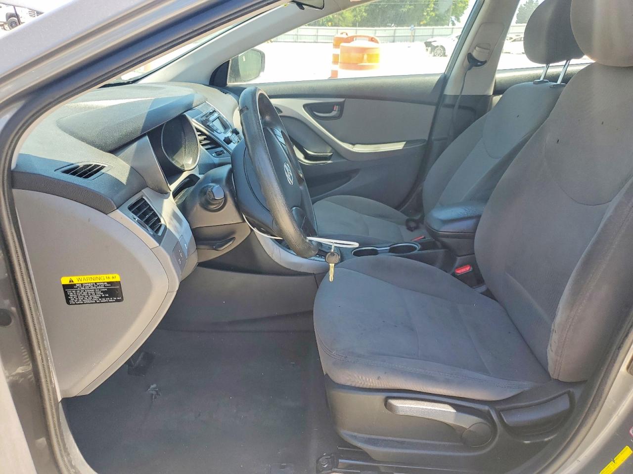 2014 HYUNDAI ELANTRA