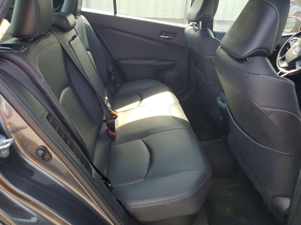 2020 TOYOTA PRIUS