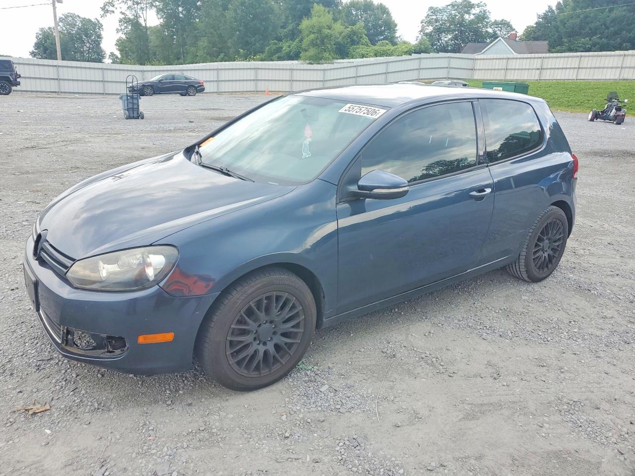 2013 VOLKSWAGEN GOLF