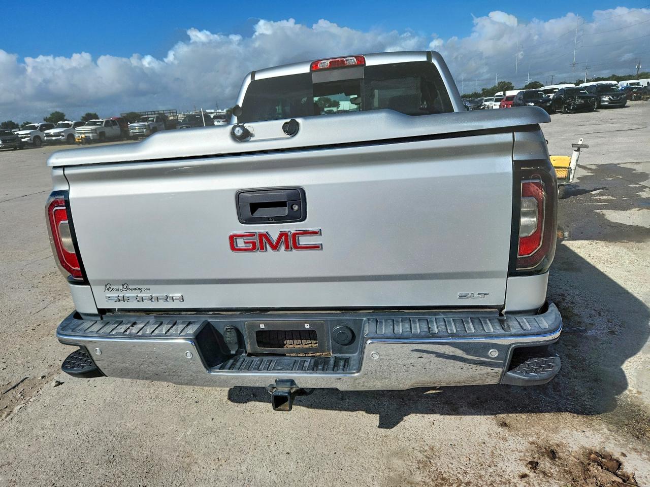 2018 GMC SIERRA