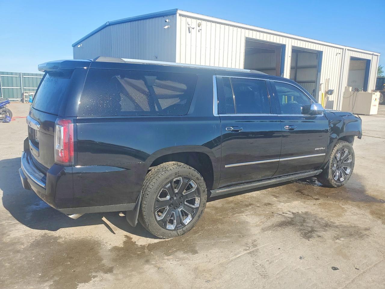 2018 GMC YUKON
