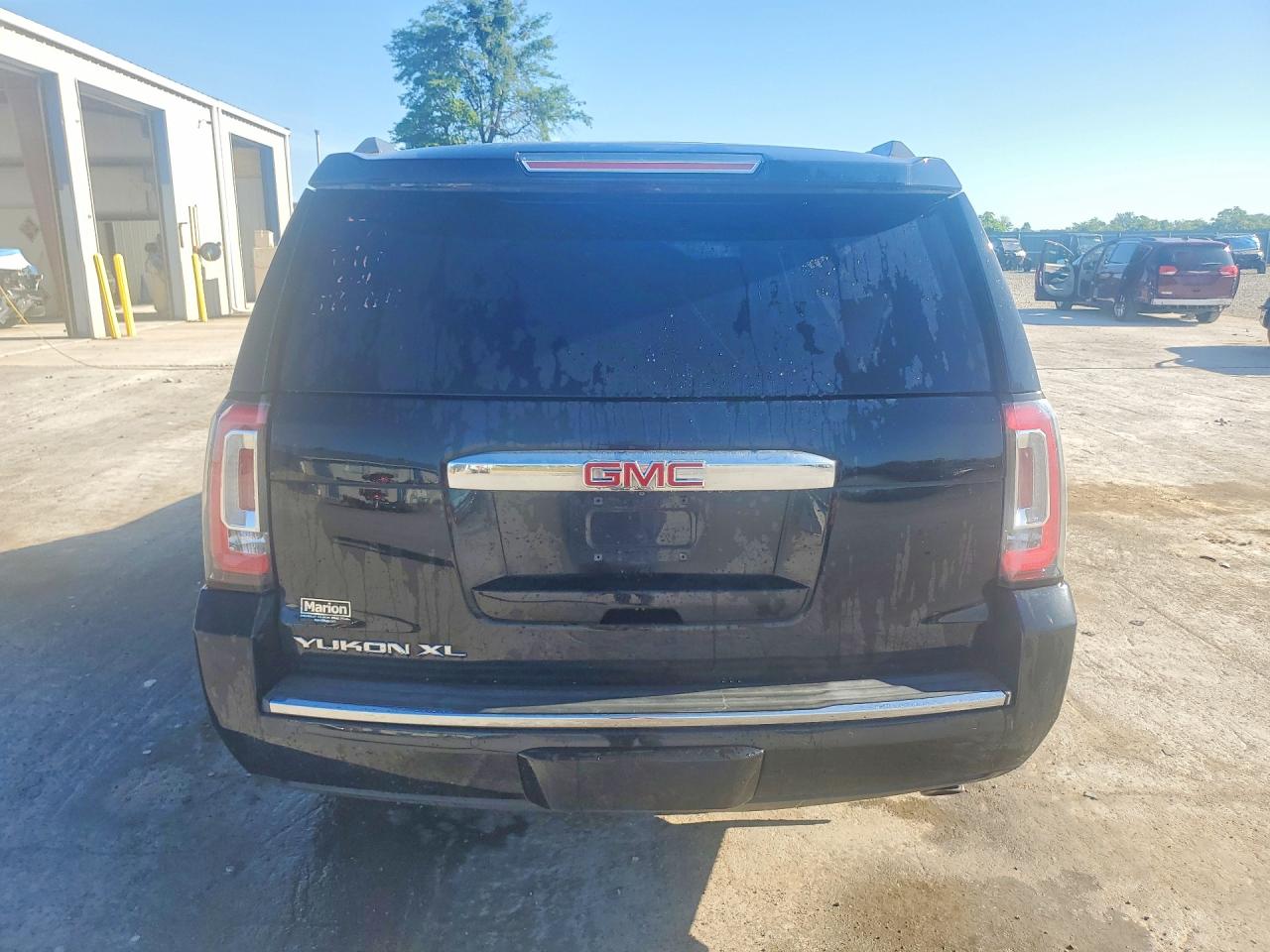 2018 GMC YUKON
