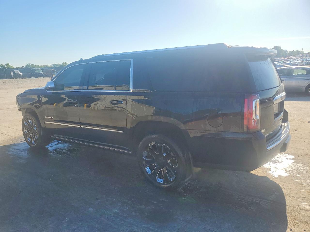 2018 GMC YUKON