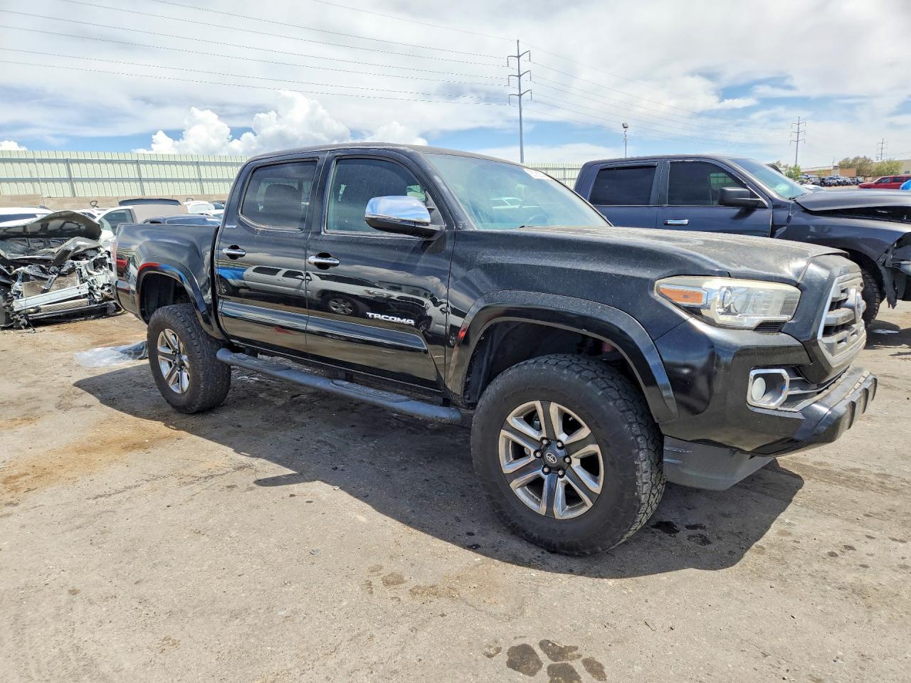 2016 TOYOTA TACOMA
