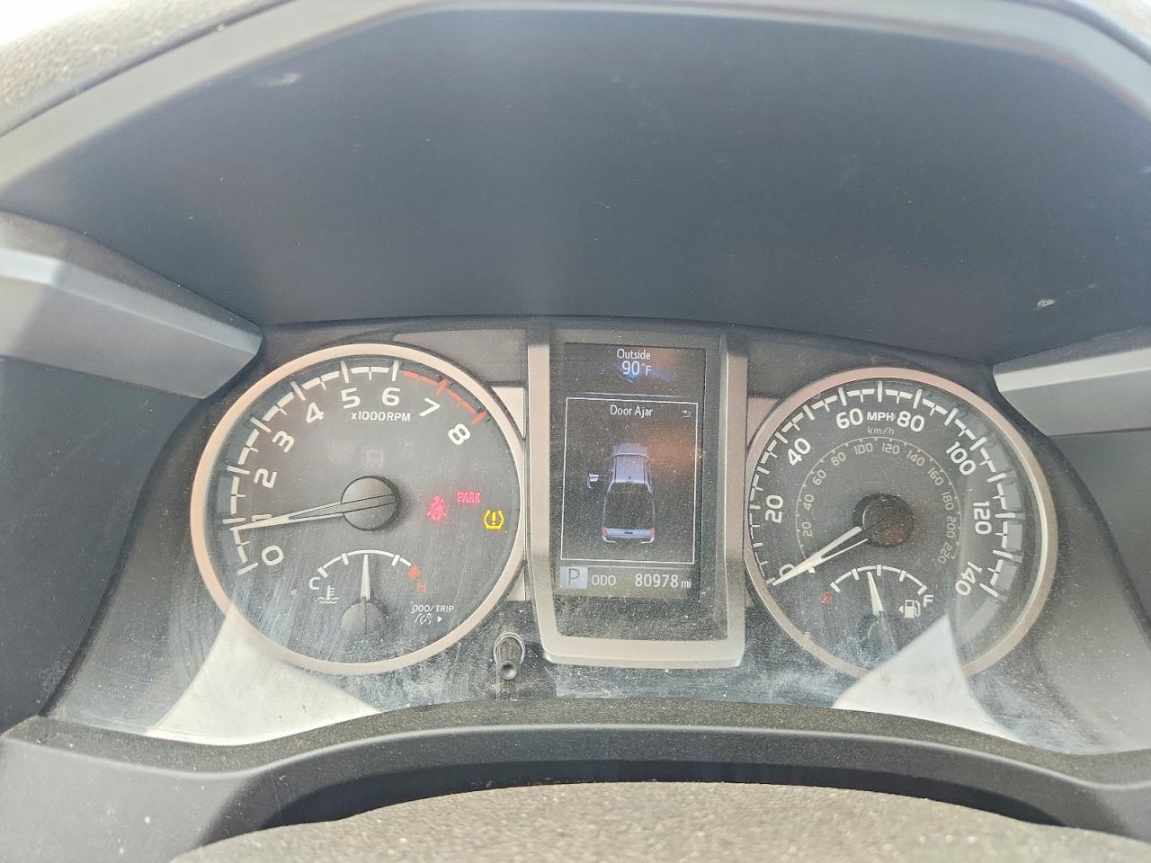 2016 TOYOTA TACOMA