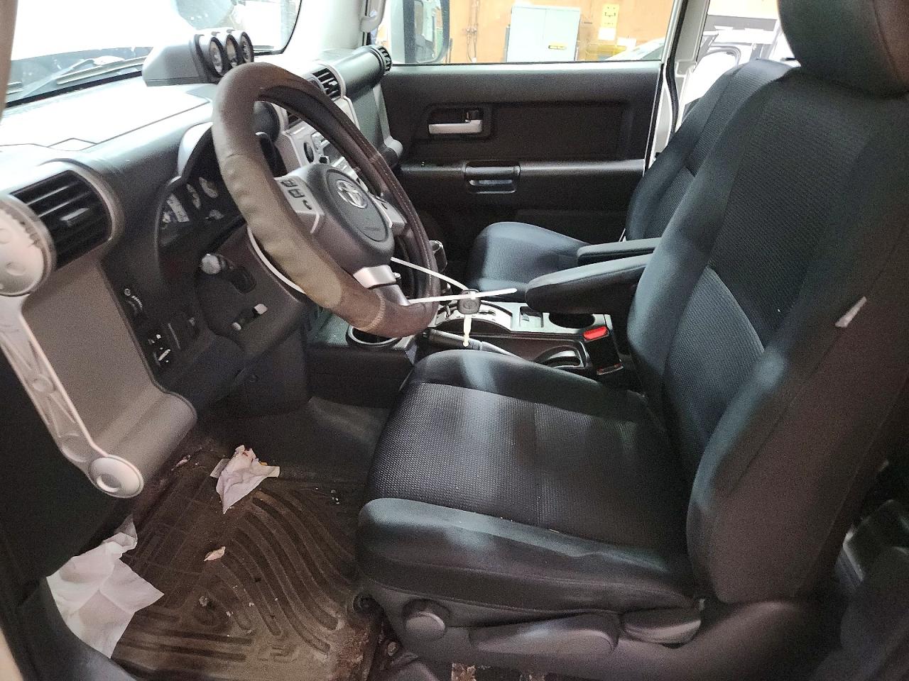 2014 TOYOTA FJ CRUISER