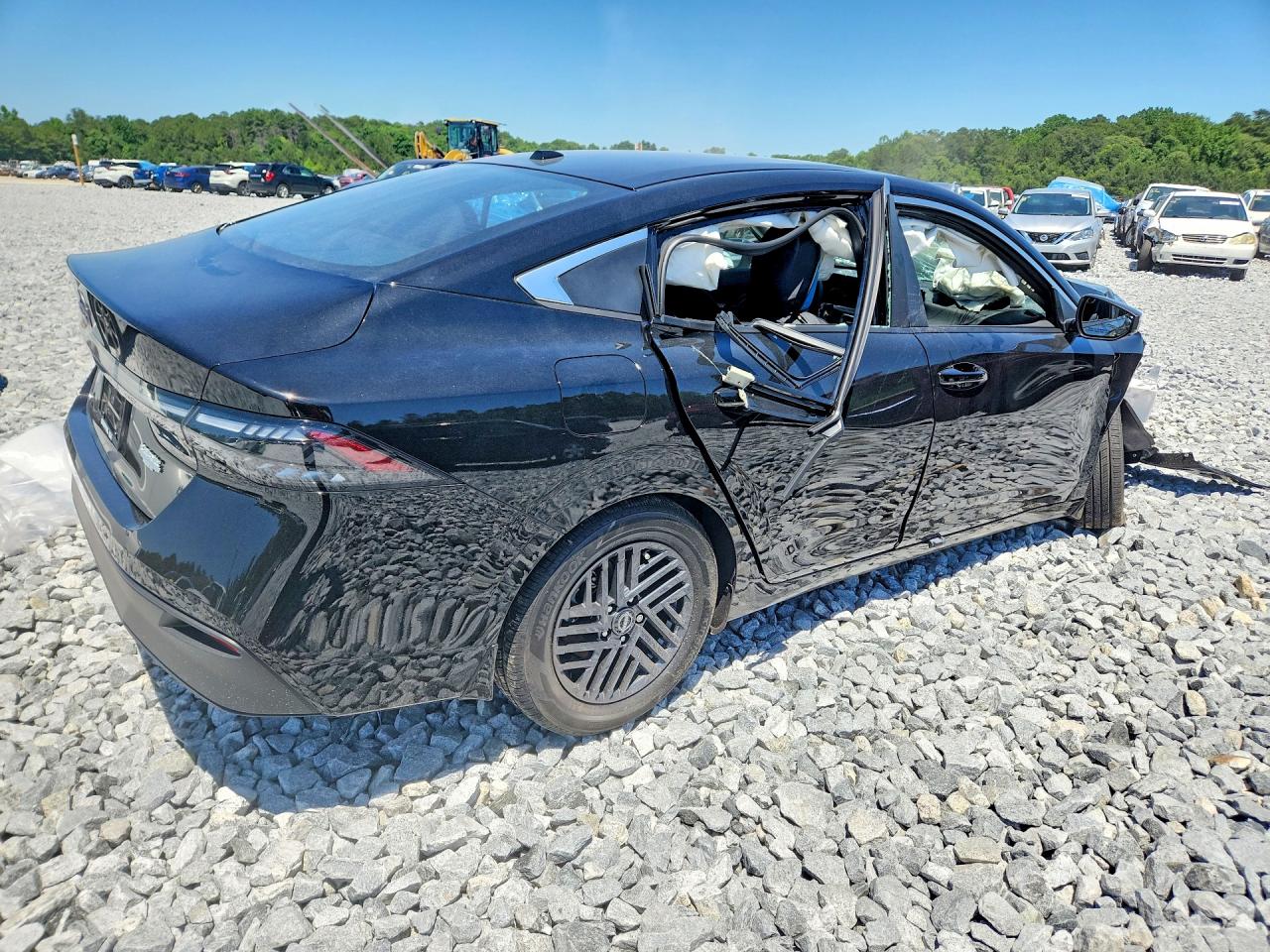 2026 NISSAN SENTRA