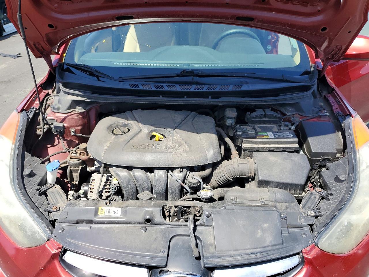 2013 HYUNDAI ELANTRA