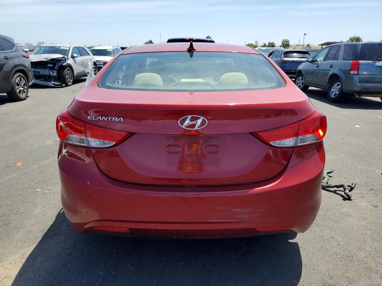 2013 HYUNDAI ELANTRA