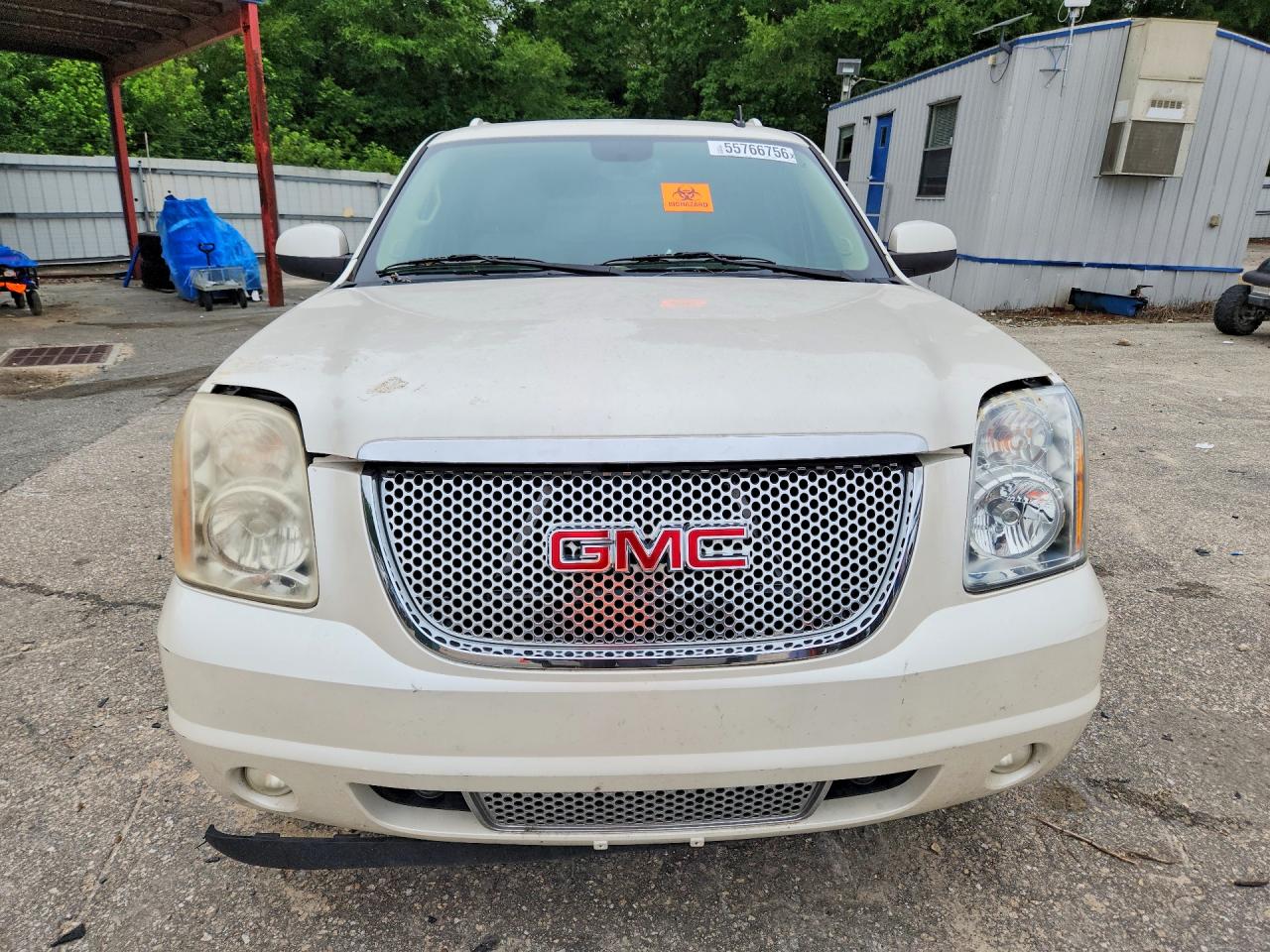 2012 GMC YUKON
