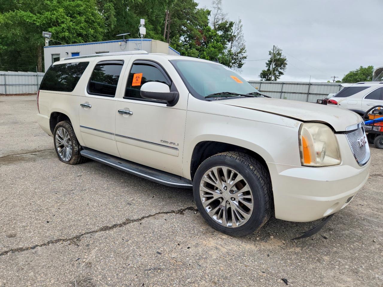 2012 GMC YUKON
