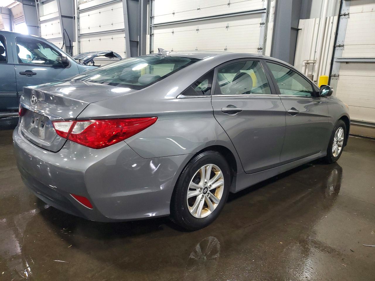 2014 HYUNDAI SONATA