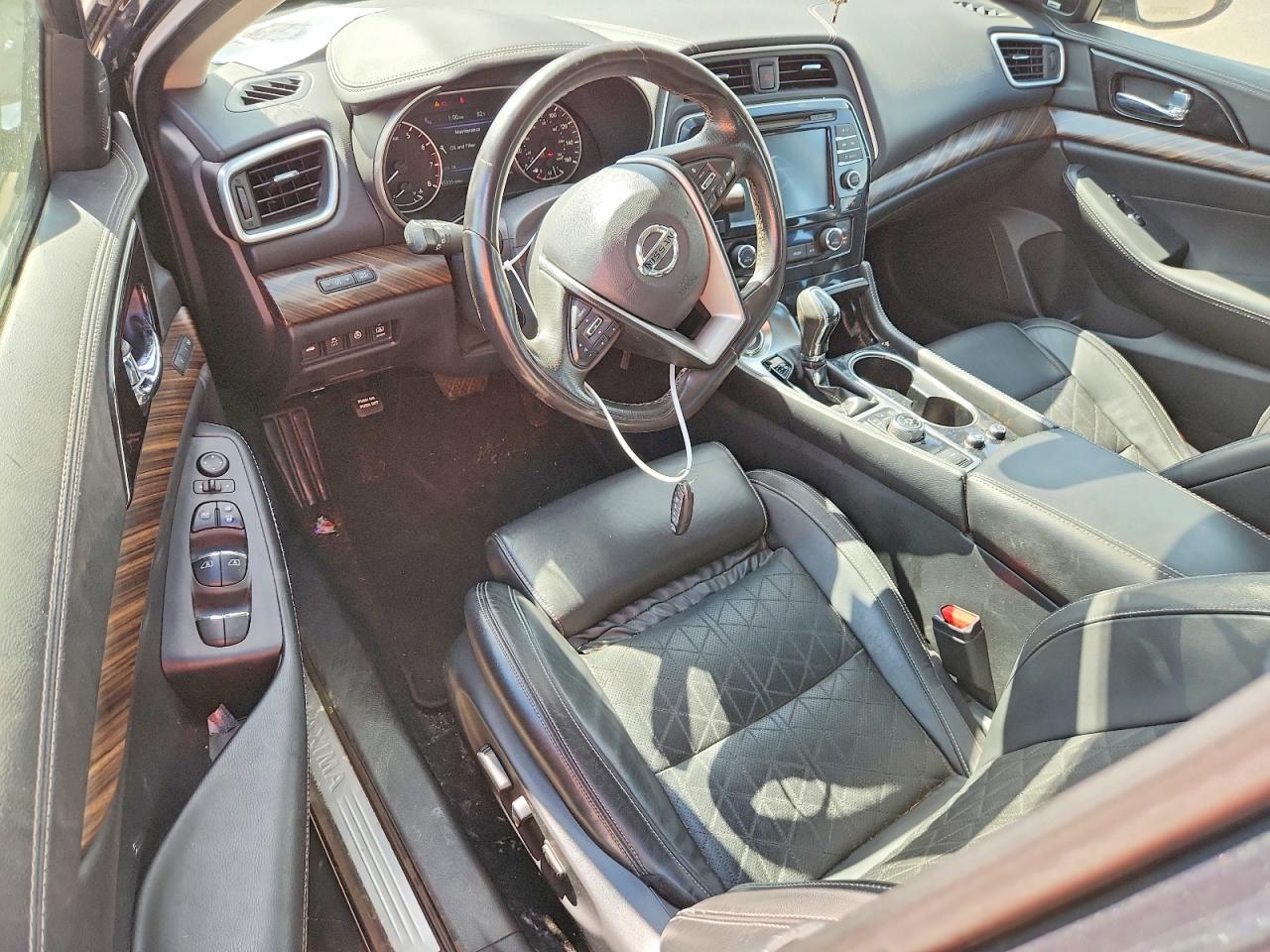 2017 NISSAN MAXIMA