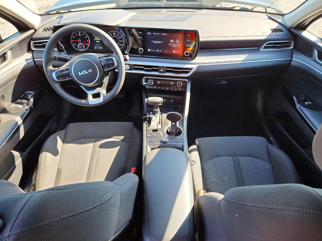 2022 KIA K5