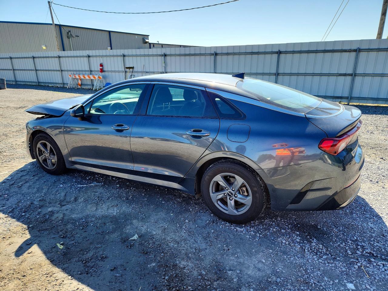 2022 KIA K5