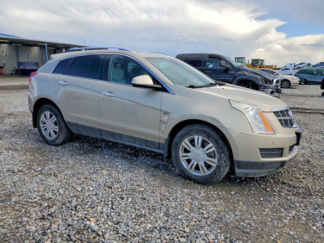2011 CADILLAC SRX