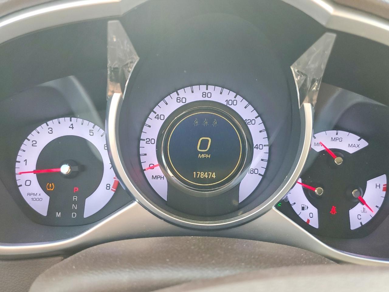 2011 CADILLAC SRX