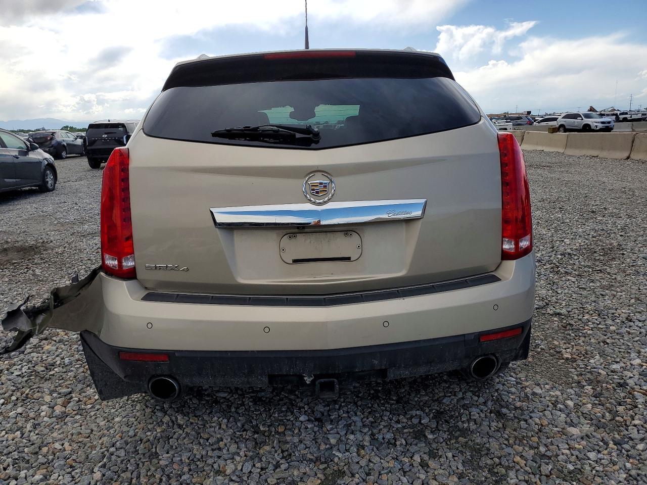 2011 CADILLAC SRX