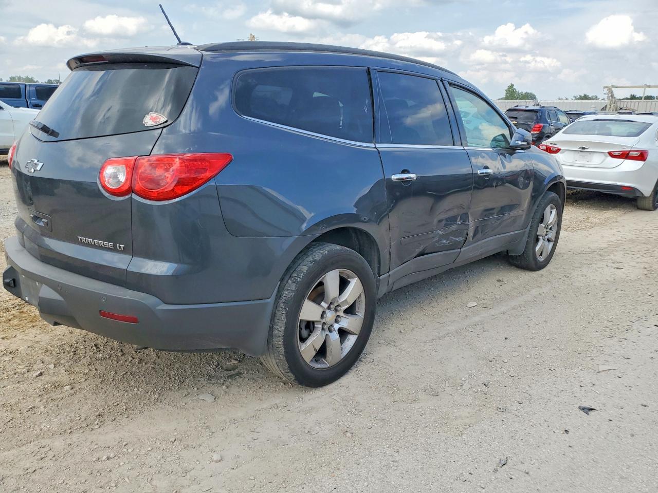 2012 CHEVROLET TRAVERSE