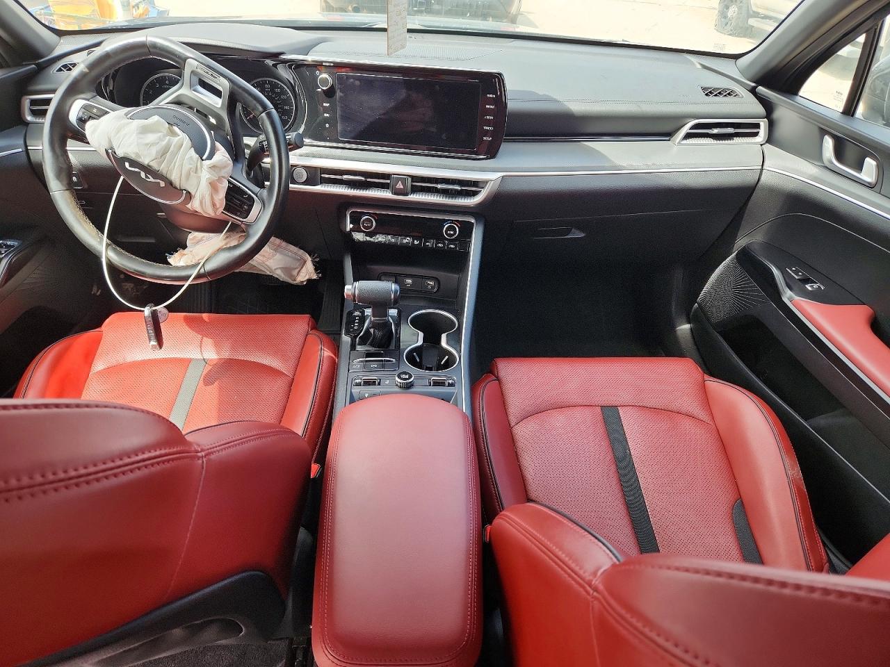 2023 KIA K5
