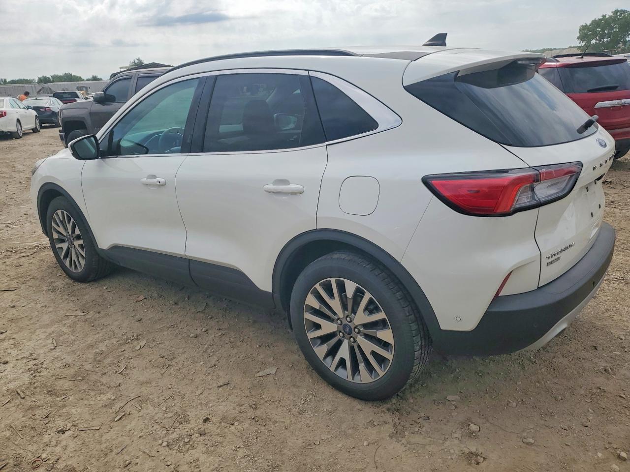 2021 FORD ESCAPE