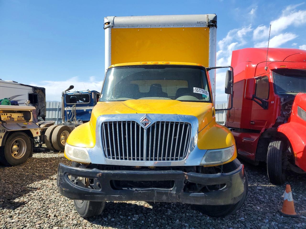 2013 INTERNATIONAL 4000 SERIE