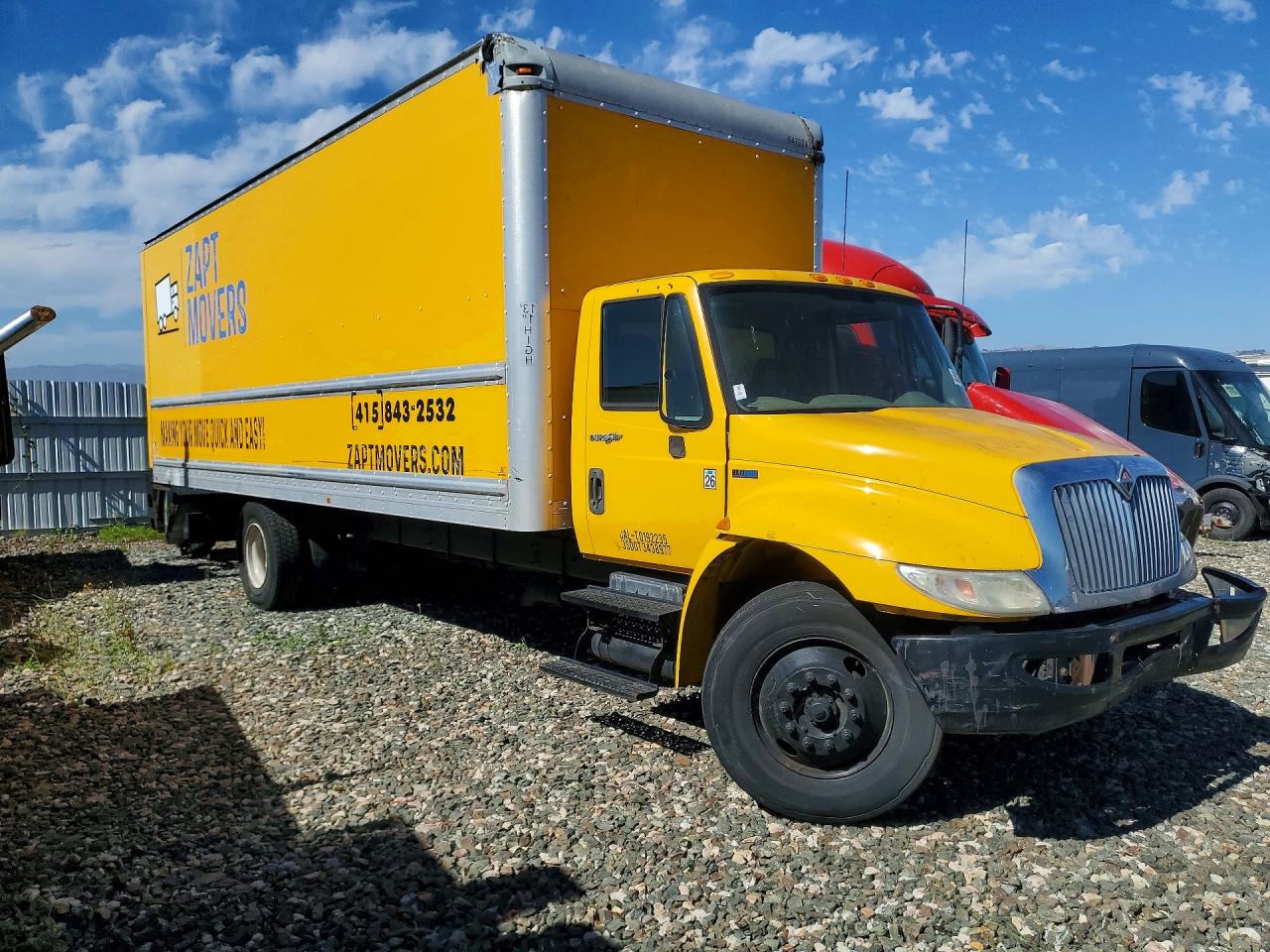 2013 INTERNATIONAL 4000 SERIE