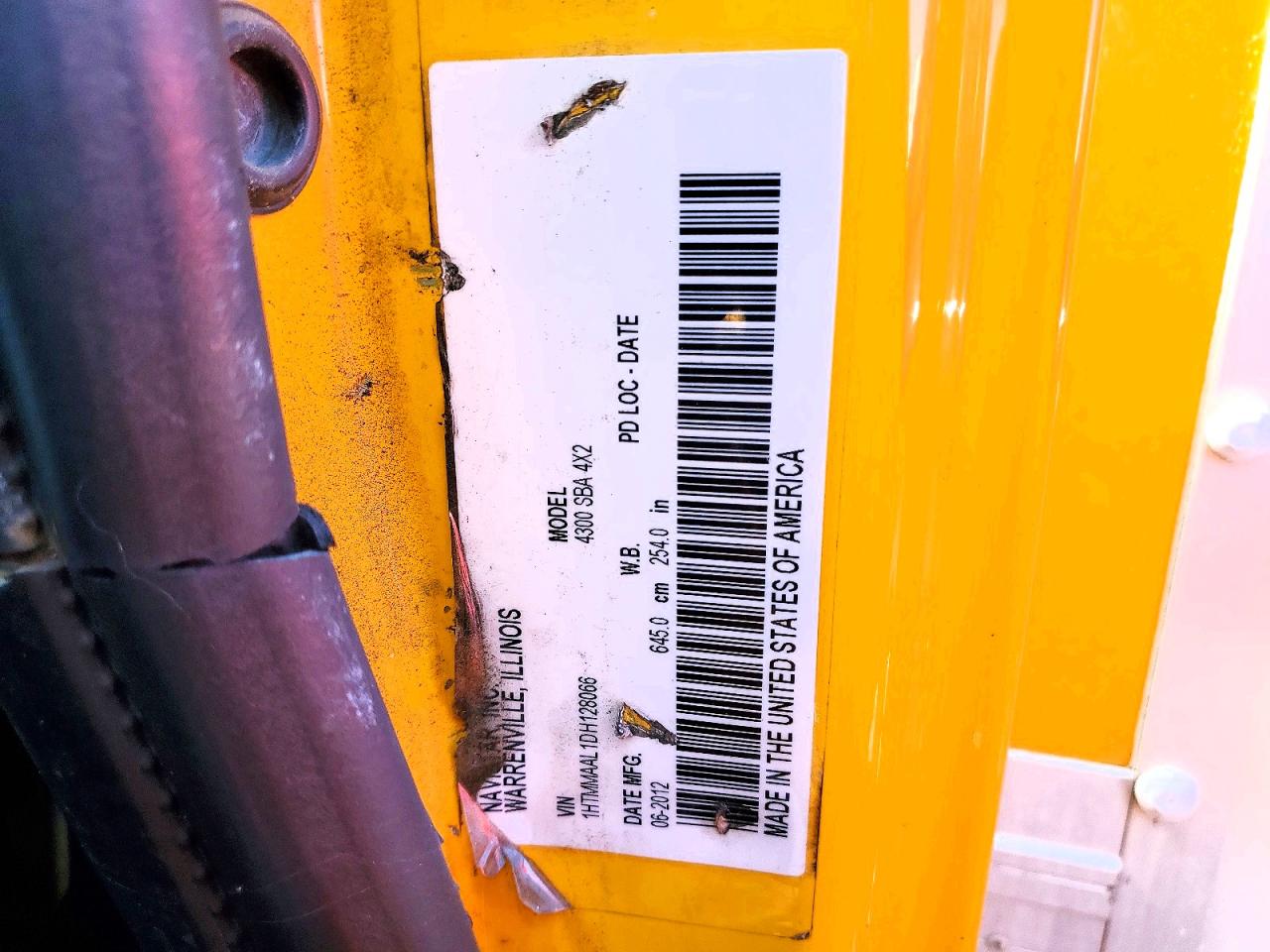 2013 INTERNATIONAL 4000 SERIE