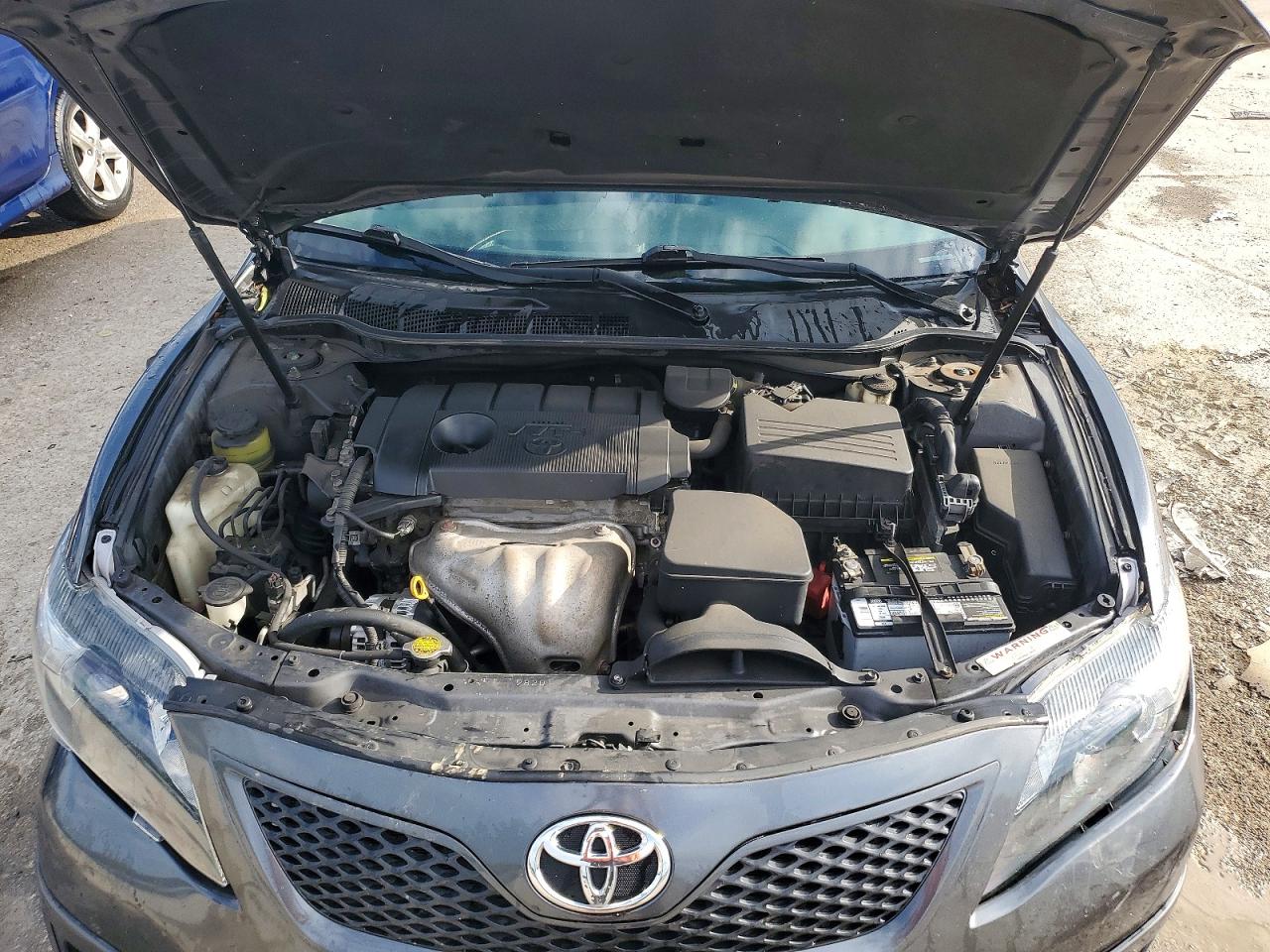 2011 TOYOTA CAMRY