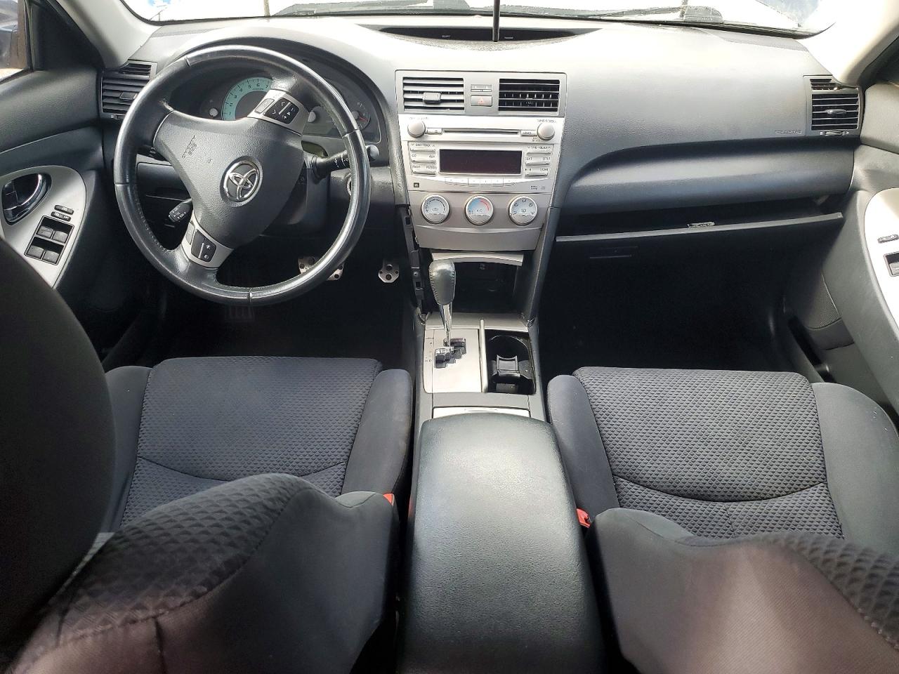 2011 TOYOTA CAMRY