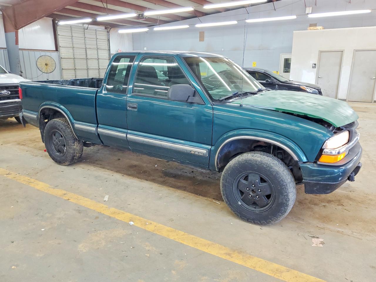 1998 CHEVROLET S10