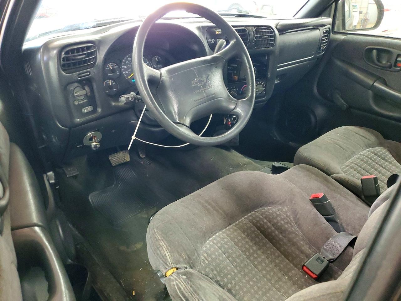 1998 CHEVROLET S10