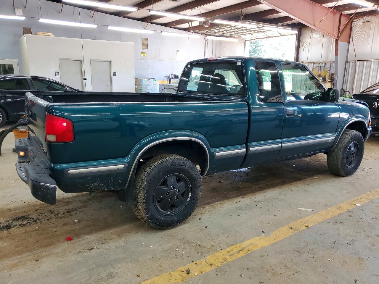 1998 CHEVROLET S10