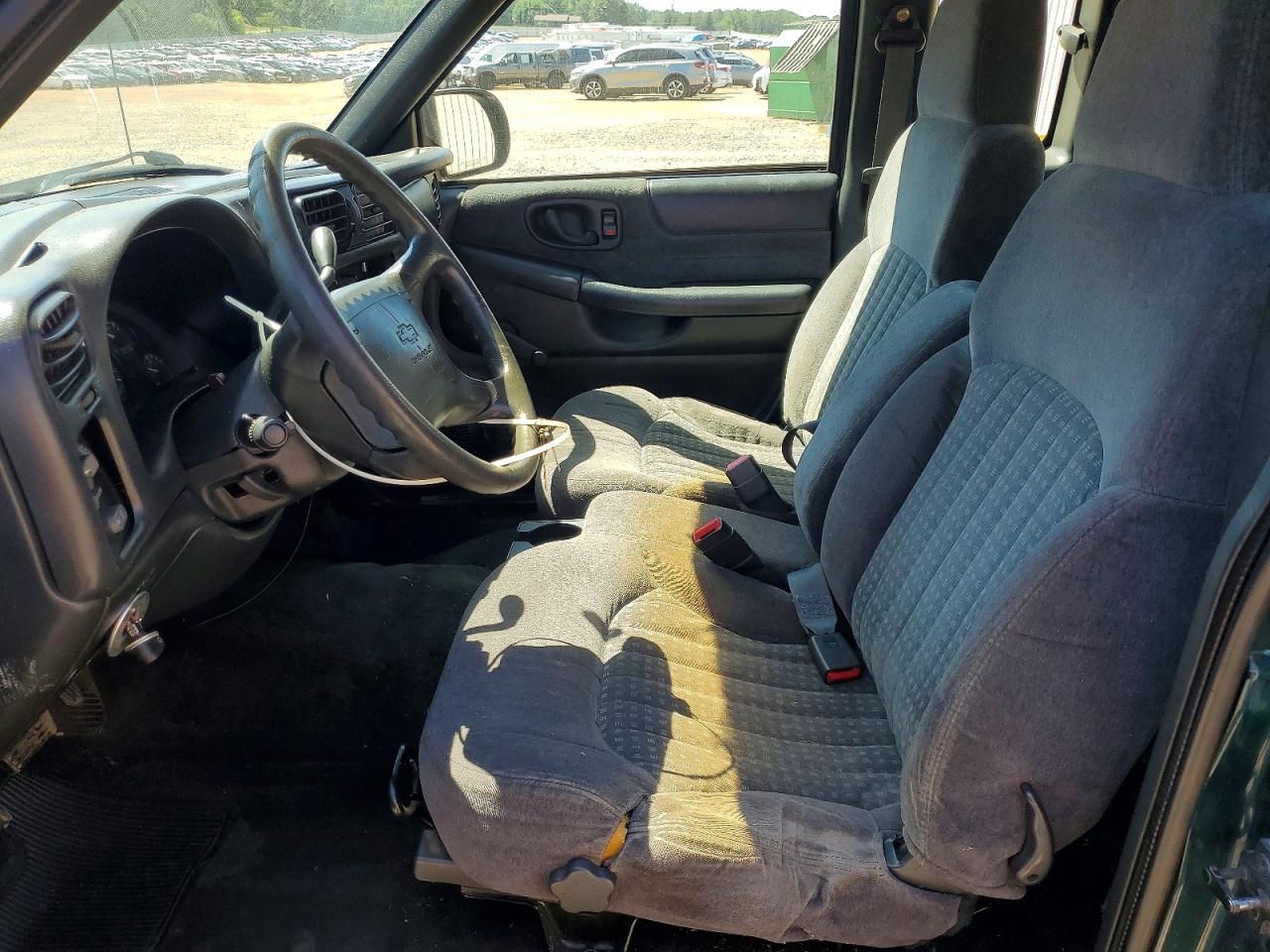 1998 CHEVROLET S10