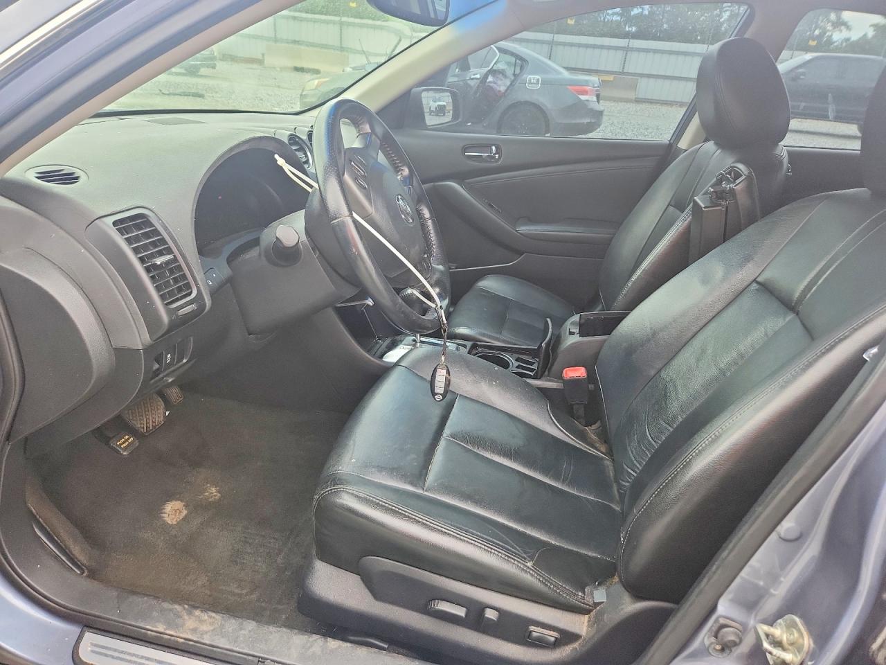 2012 NISSAN ALTIMA