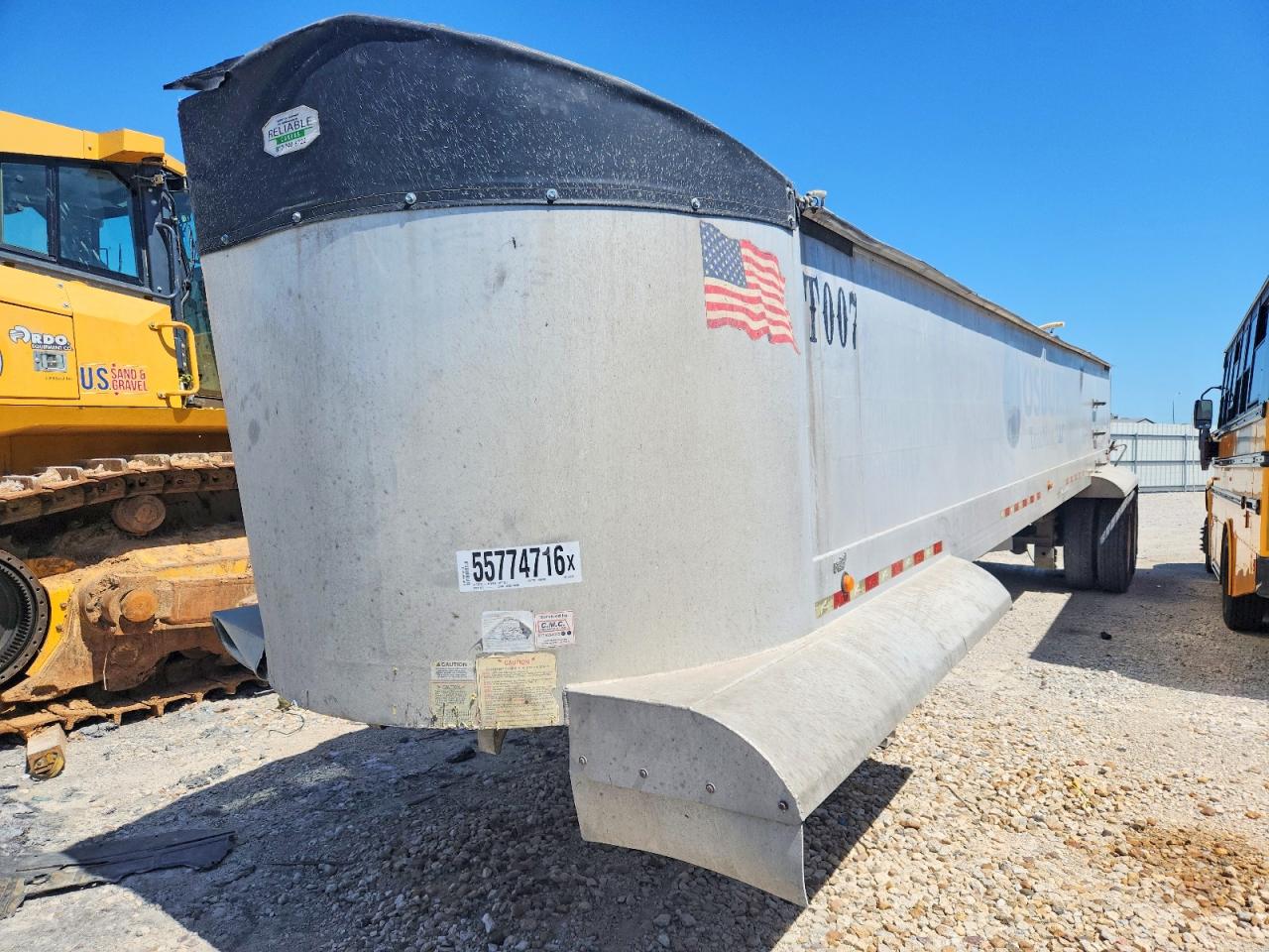 2015 VANTAGE TRAILER