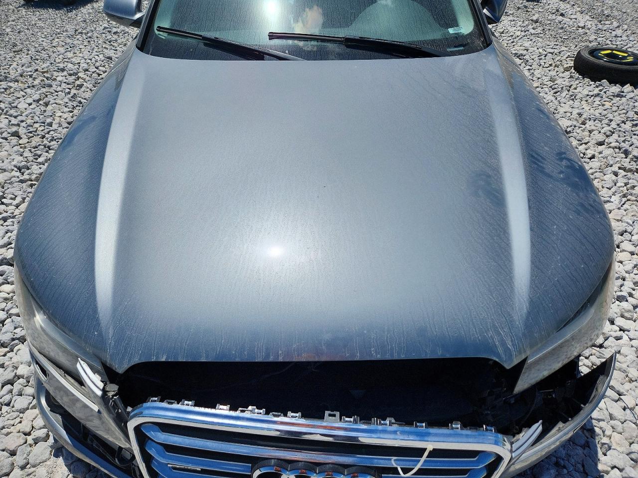 2012 AUDI A8