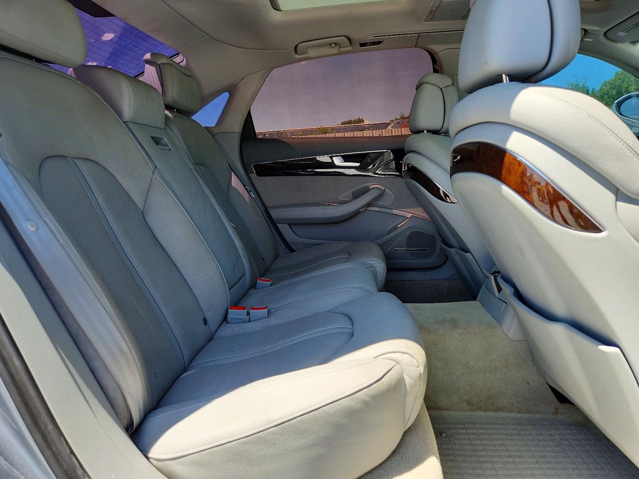 2012 AUDI A8