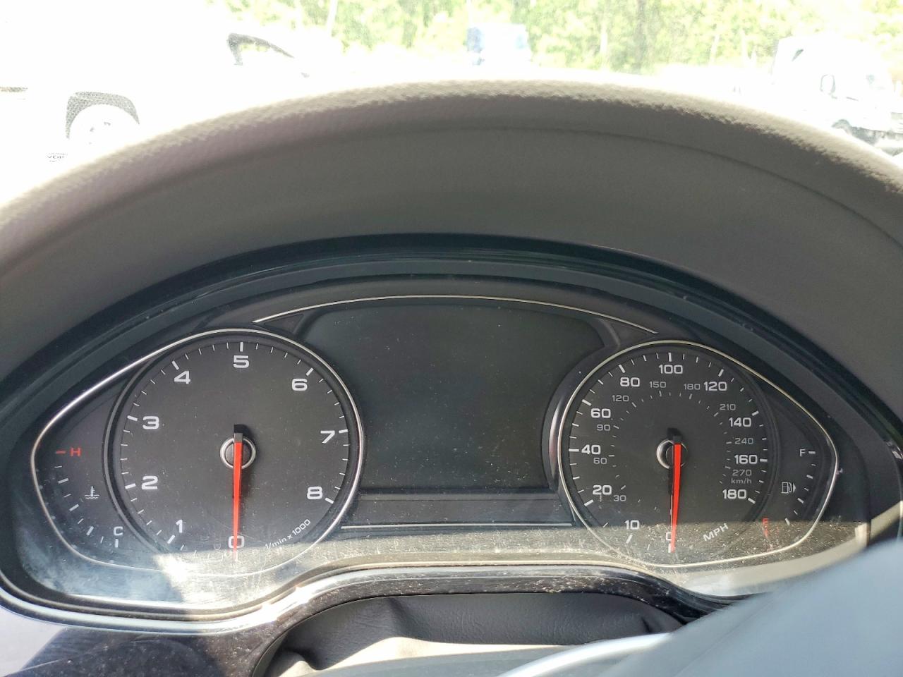 2012 AUDI A8