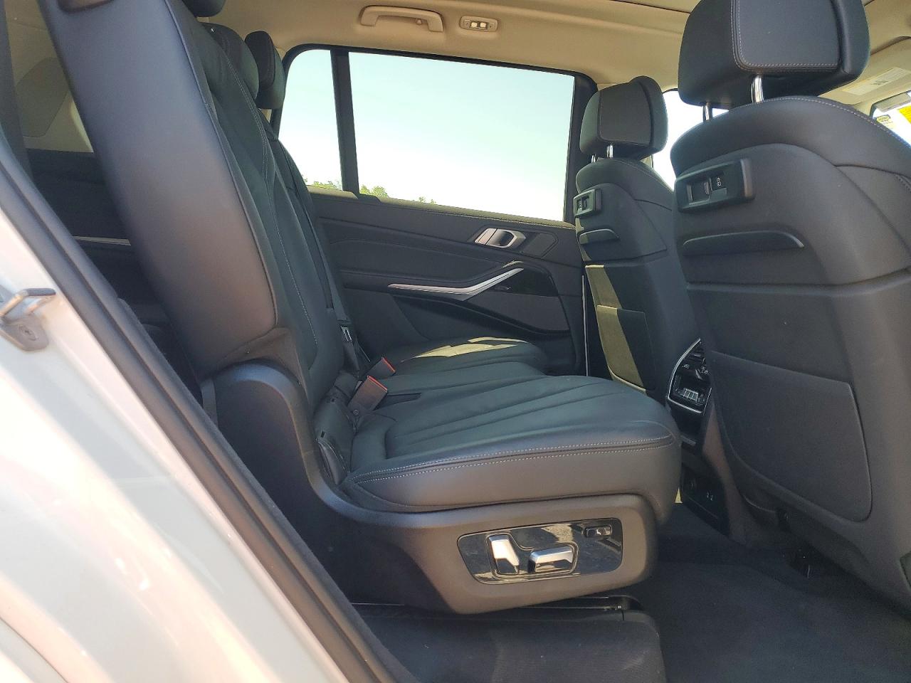2019 BMW X7