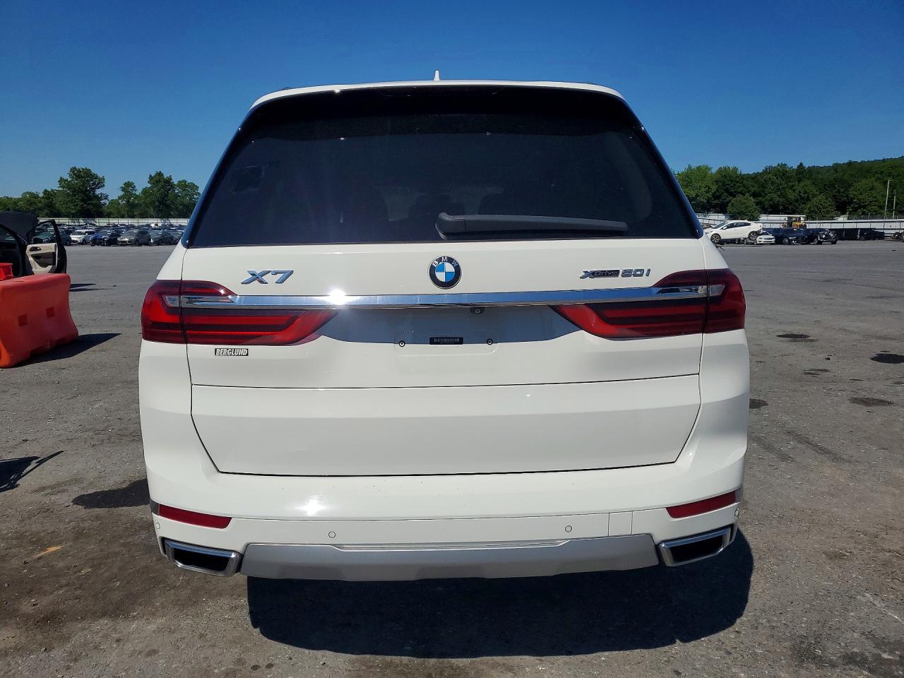 2019 BMW X7